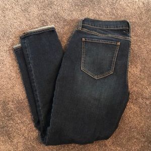 Old navy boyfriend skinny jeans size 8 regular